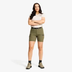 Elevate Pro Hiking Shorts Naiset