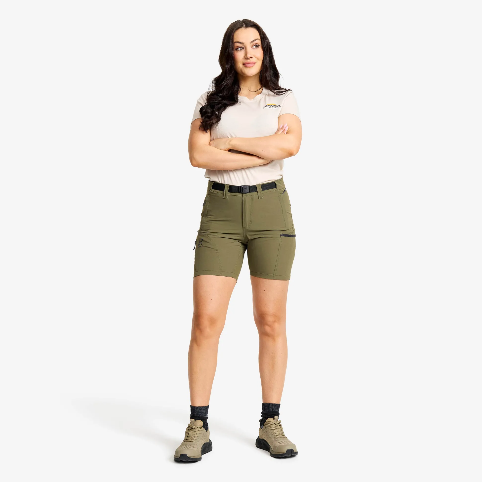 Elevate Pro Hiking Shorts Naiset