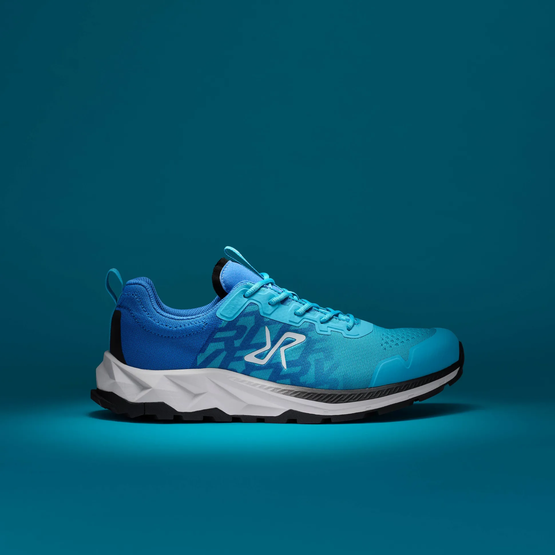 Trailknit Waterproof Hiking Sneakers Miehet
