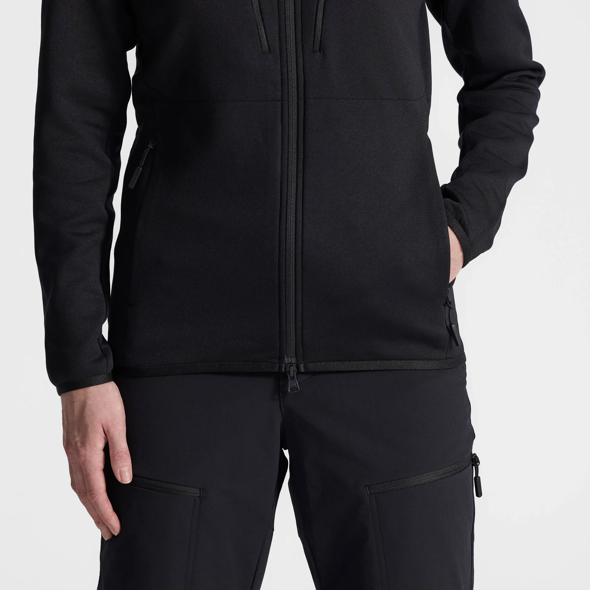 Ultra Mid Hood Naiset